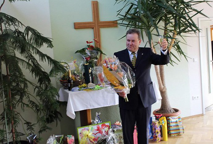 Zahlreiche Gratulanten kamen