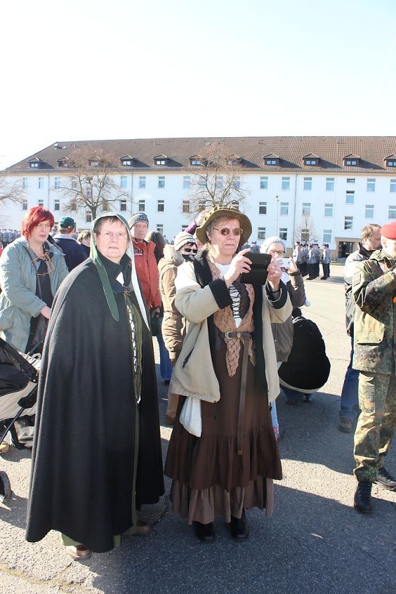 Indienststellung  des neuen Bataillons in Th&uuml;ringen
