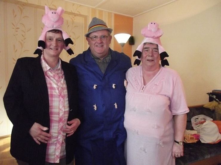 WB 4 lie&szlig; im Fasching die Sau raus