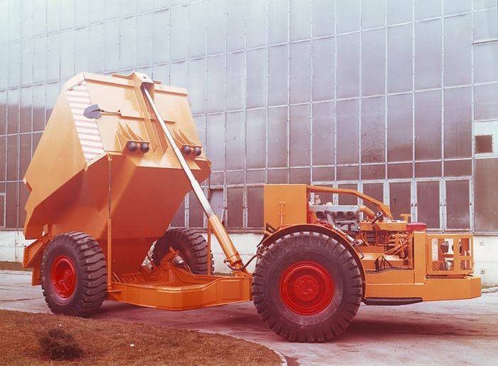 Gleislose F&ouml;rderung im Kaliwerk Sondershausen