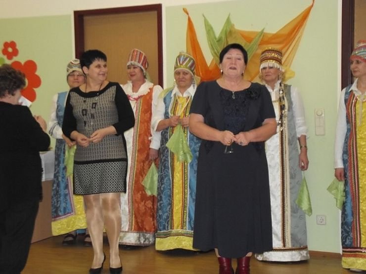 Frauentagsfeier mit G&auml;sten