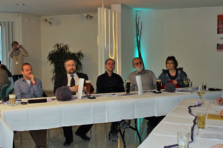 Mit Politikern diskutiert