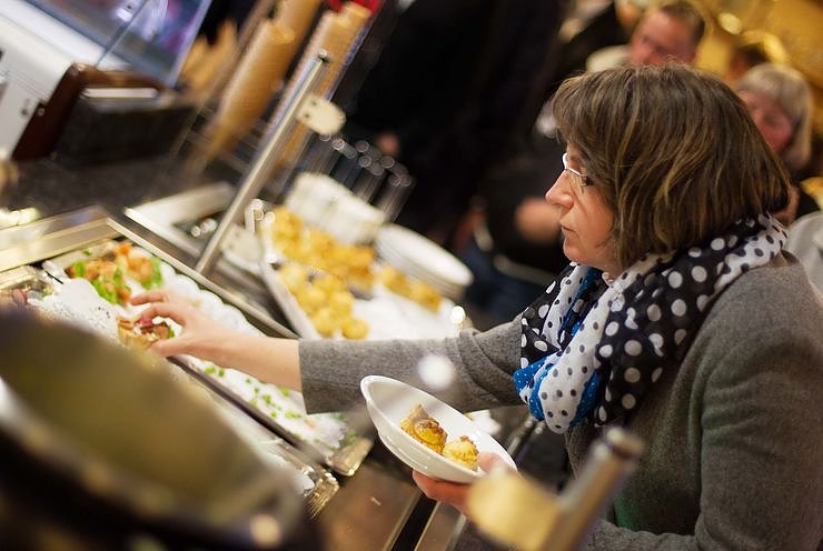 Schl&uuml;ssel am Kyffh&auml;user &uuml;bergeben