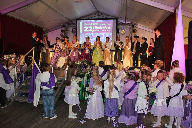 Wahl der Fliederk&ouml;nigin
