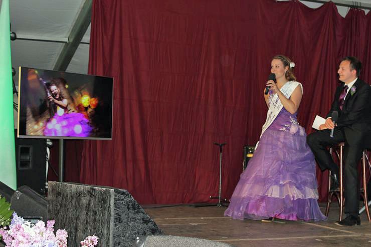 Wahl der Fliederk&ouml;nigin