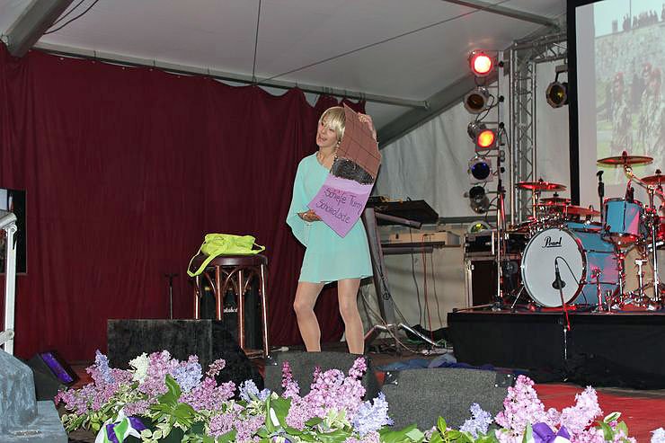 Wahl der Fliederk&ouml;nigin