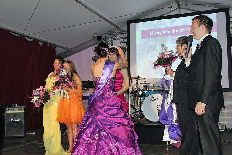Wahl der Fliederk&ouml;nigin