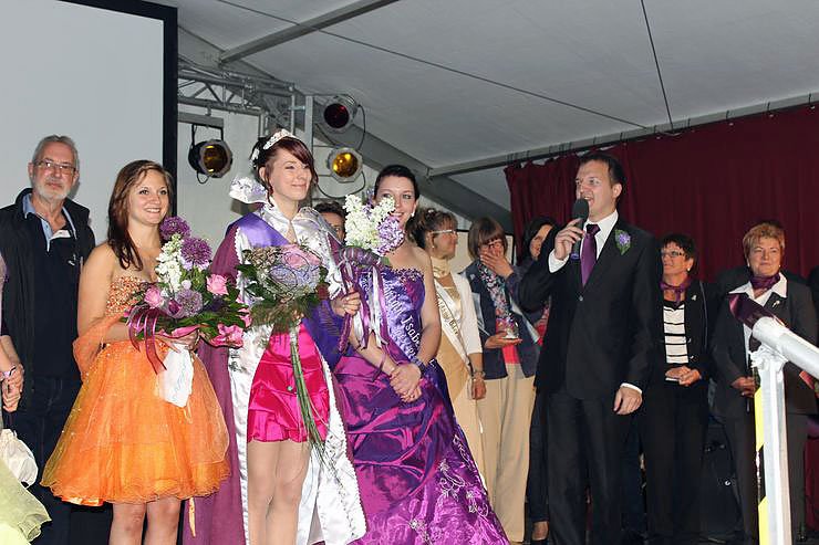 Wahl der Fliederk&ouml;nigin