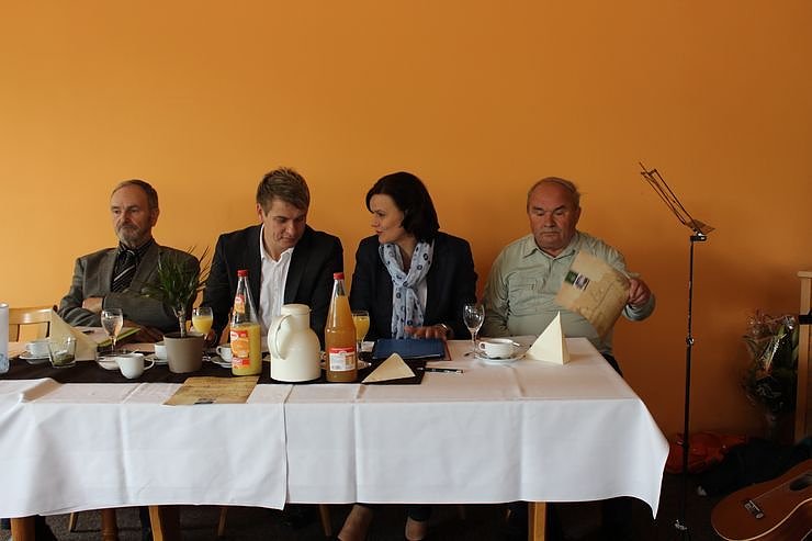 Erste gemeinsame Delegiertenkonferenz