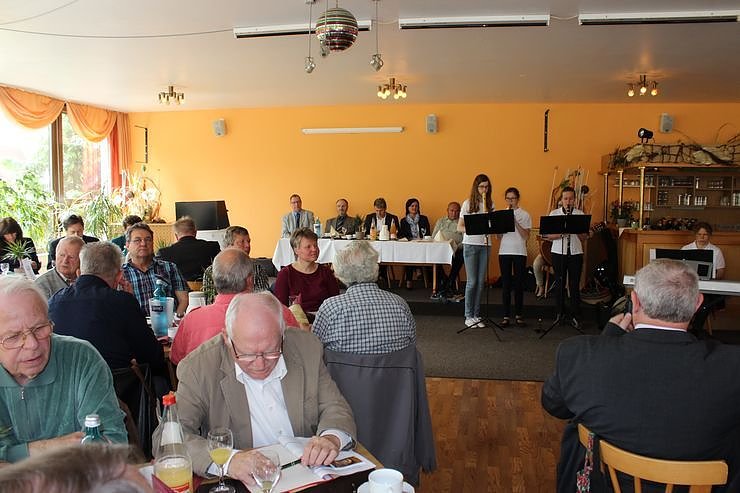 Erste gemeinsame Delegiertenkonferenz