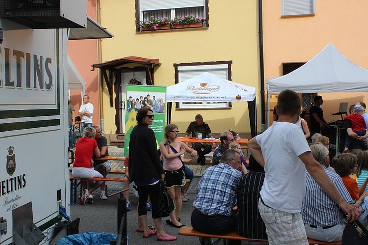 &Uuml;ber 3.000 B&auml;lle rollten 