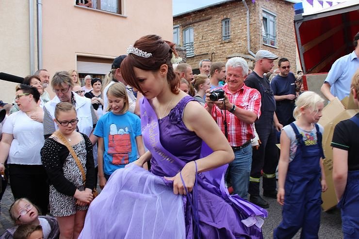 &Uuml;ber 3.000 B&auml;lle rollten 