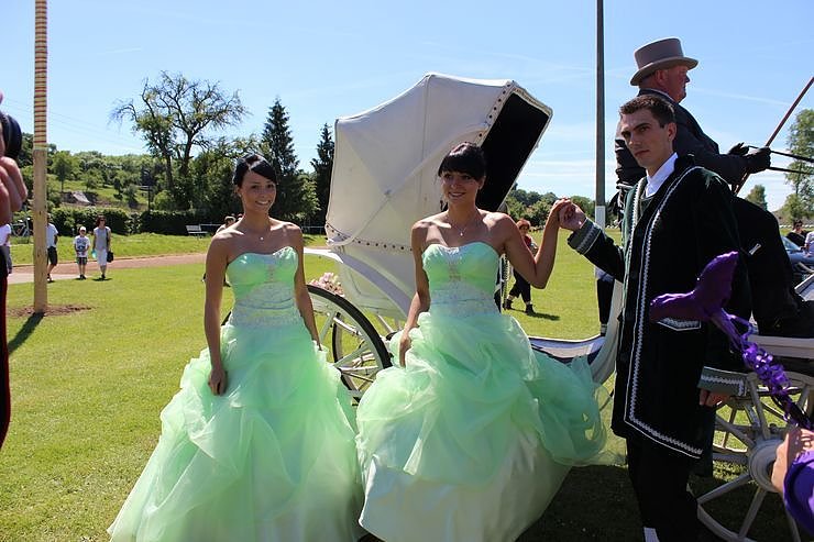 Laubk&ouml;nig gekr&ouml;nt