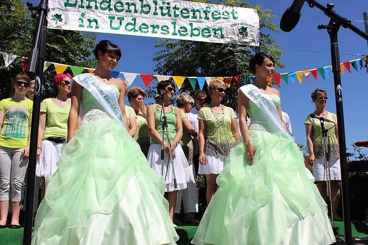 Laubk&ouml;nig gekr&ouml;nt