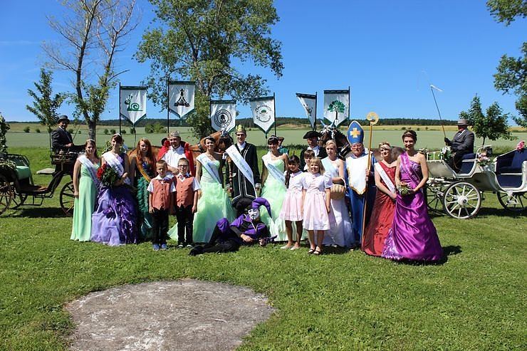 Laubk&ouml;nig gekr&ouml;nt