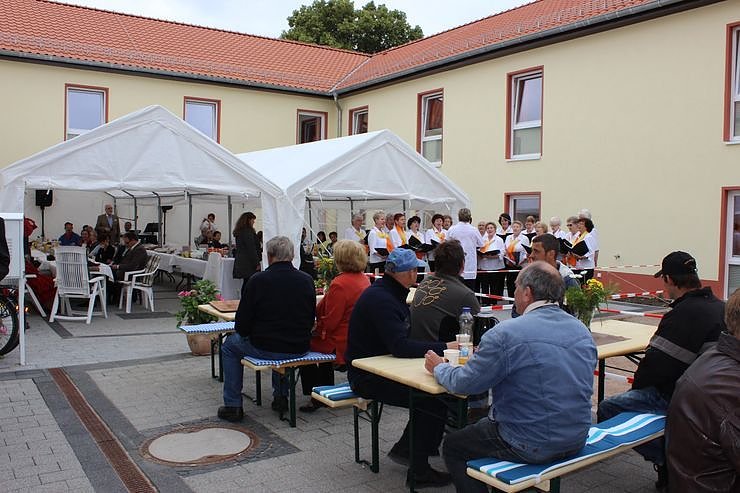 Feierliche Erweiterung