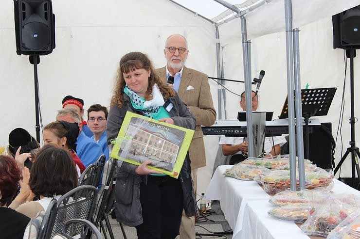 Feierliche Erweiterung