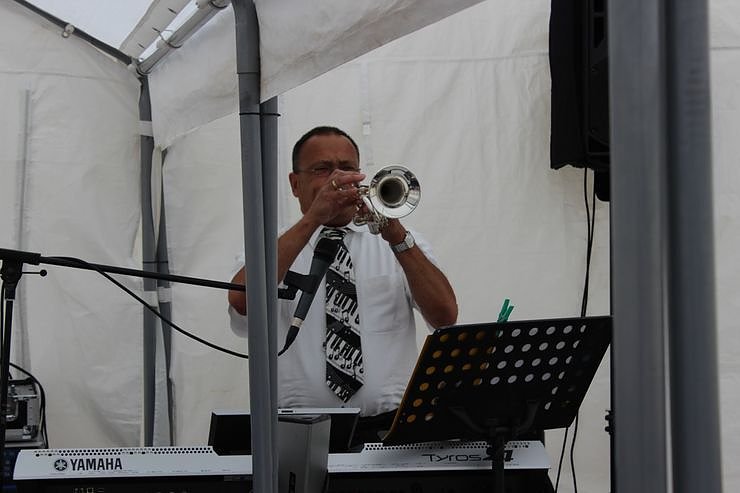 Feierliche Erweiterung