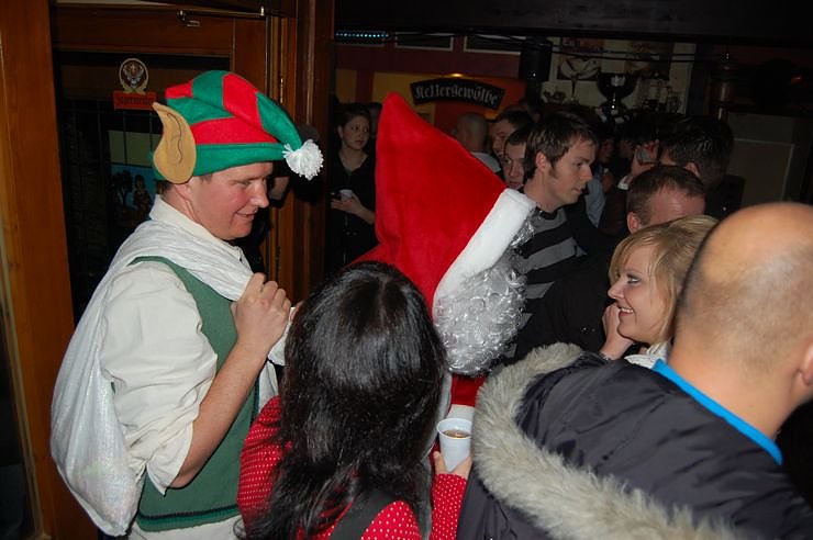 Weihnachtsparty im Amelie. NNZ-City Scout on Tour