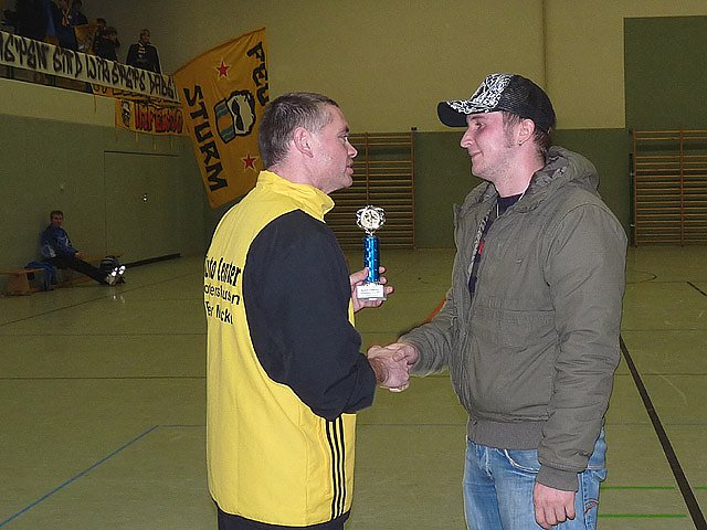 1. Sondersh&auml;user Weihnachts-Championat