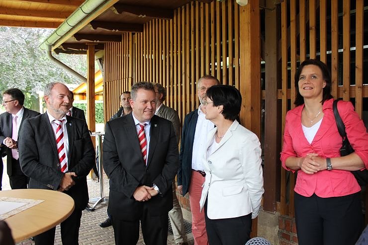 Ministerpr&auml;sidentin besucht Kleinod