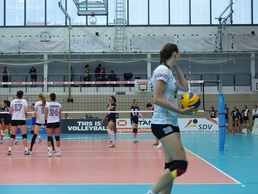 Volleyball in der Wiedigsburghalle