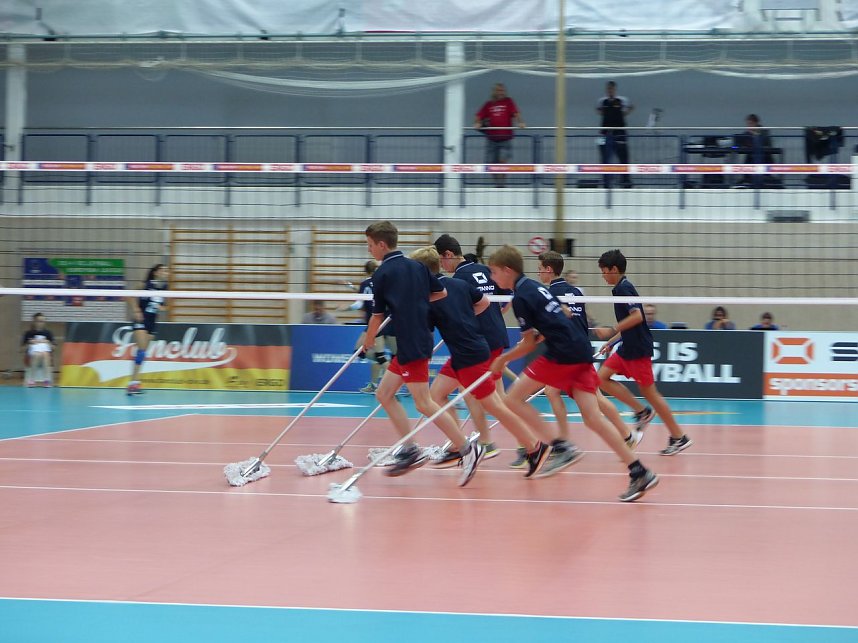 Volleyball in der Wiedigsburghalle