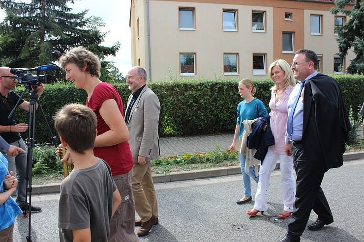 Demo &uuml;ber Bundesstra&szlig;e 4 in Greu&szlig;en gezogen