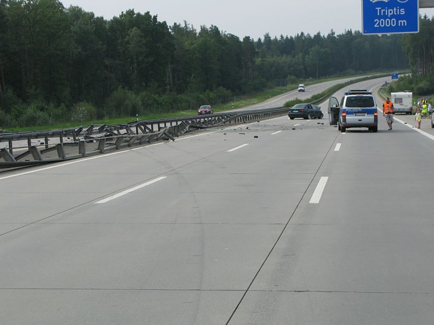 Falschfahrer verursacht Unf&auml;lle