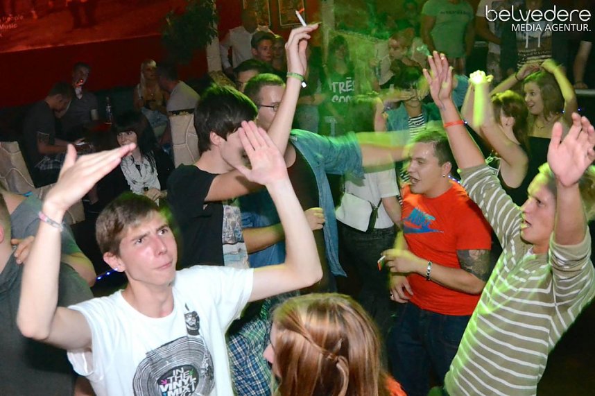 Party im Nordh&auml;user Sax