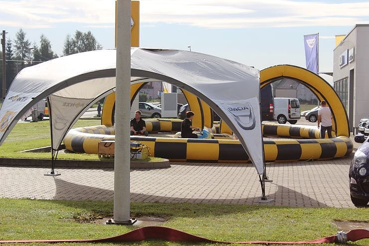 Gewerbegebietsfest gestartet