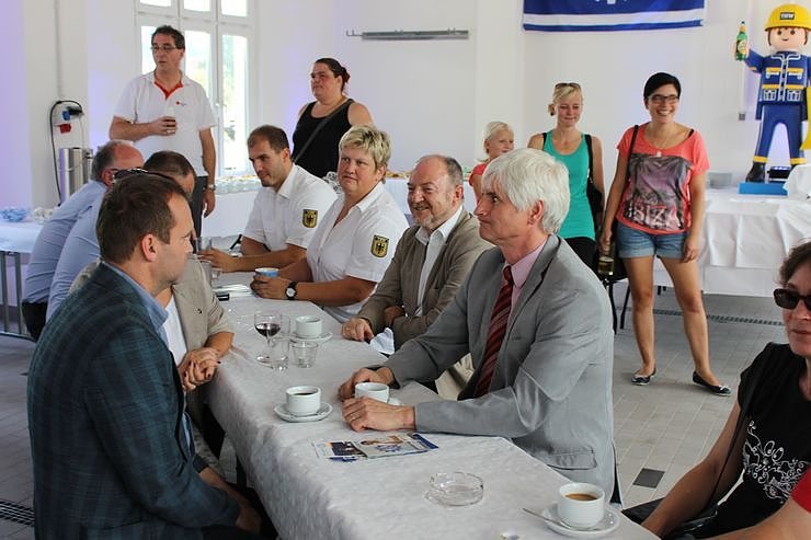 THW famili&auml;r gefeiert