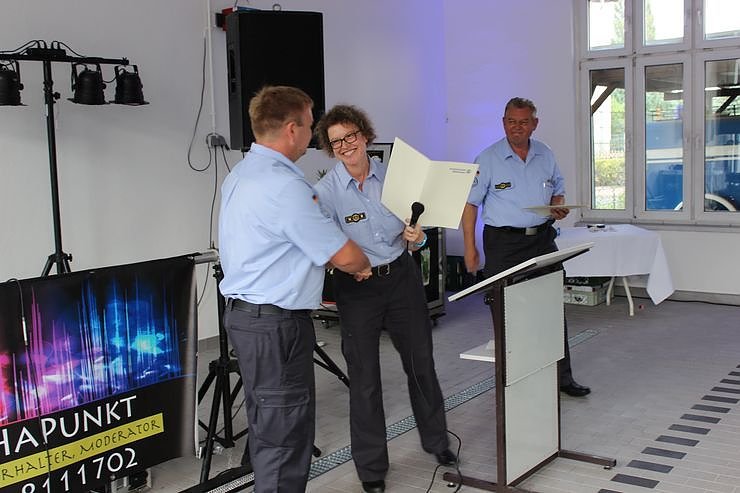 THW famili&auml;r gefeiert