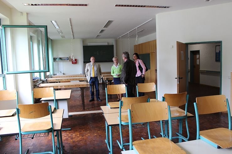 Vergr&ouml;&szlig;erung der Klassenr&auml;ume