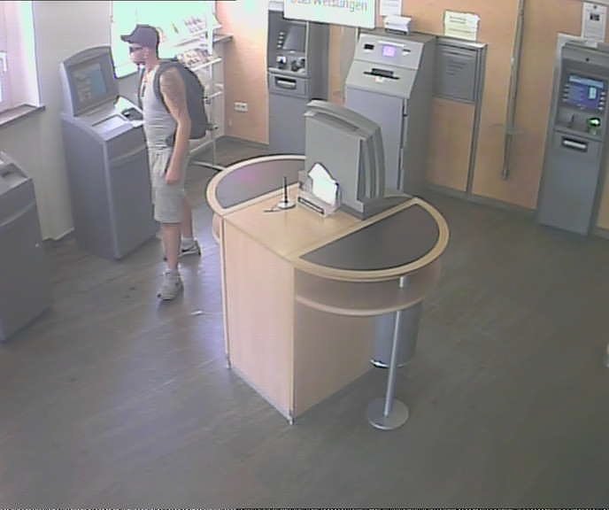 Wer kennt diesen Mann?