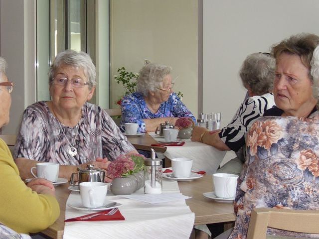 WB 4 Senioren in neuem Domizil begr&uuml;&szlig;t