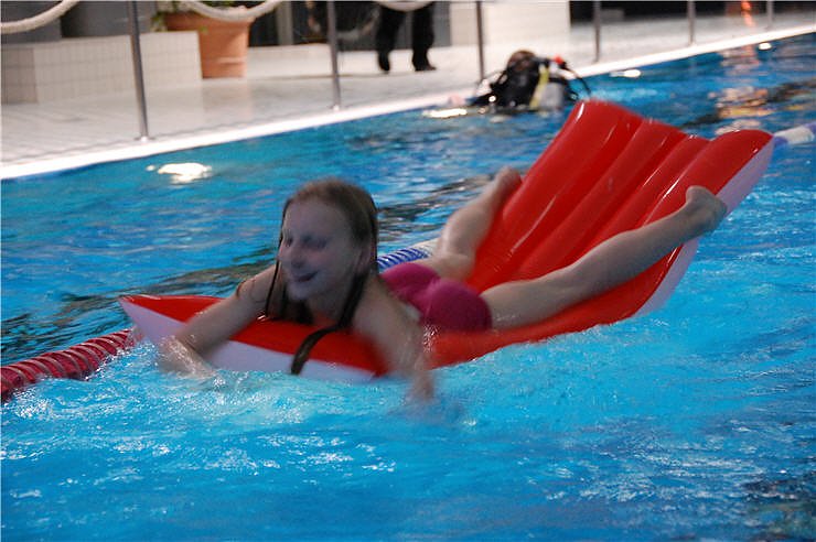 Pool-Party im Badehaus.NNZ-City Scout on Tour