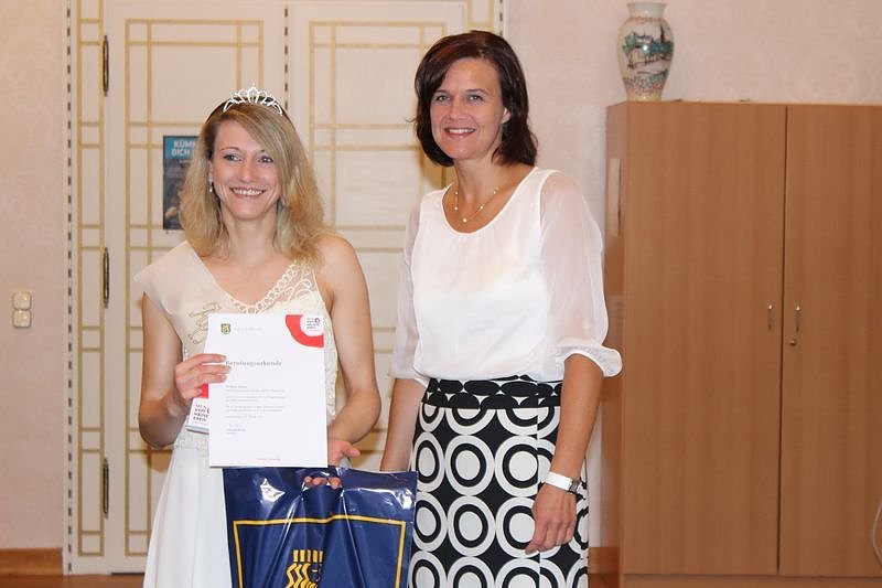 So charmant l&auml;chelt der Kyffh&auml;userkreis