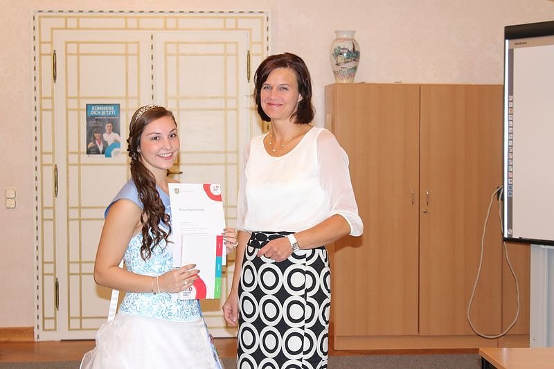 So charmant l&auml;chelt der Kyffh&auml;userkreis