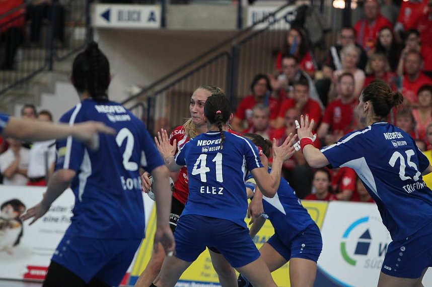 THC gewinnt erstes Champion League Spiel klar mit 33:20