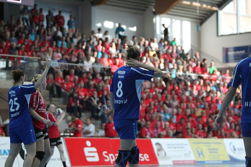 THC gewinnt erstes Champion League Spiel klar mit 33:20