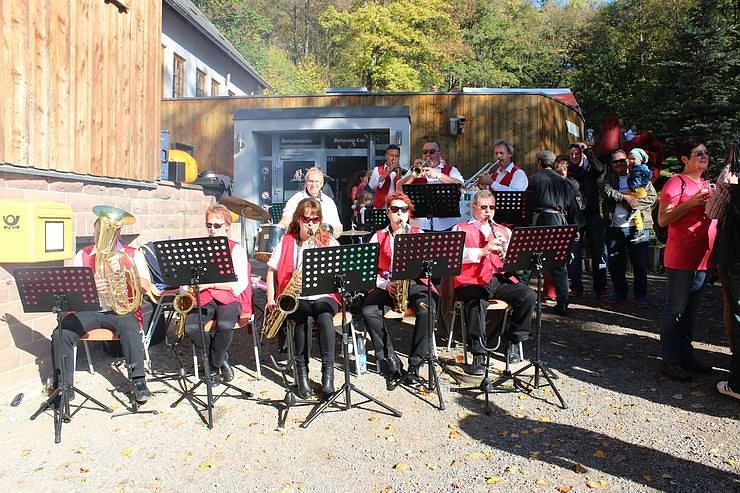 Massenandrang an der Barbarossah&ouml;hle