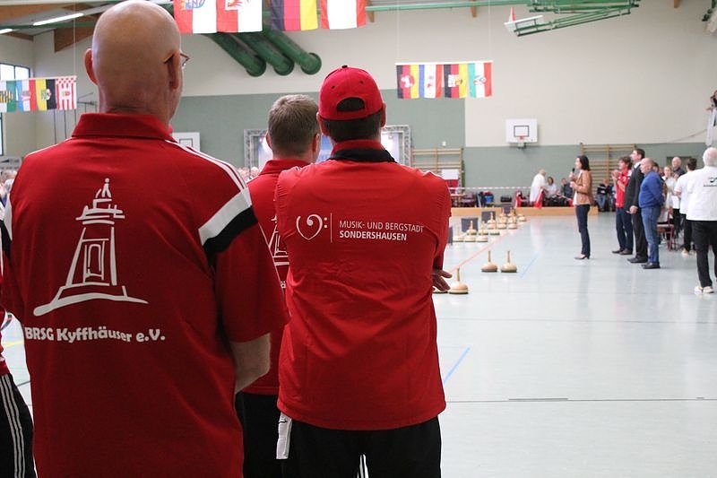 Meisterschaft feierlich er&ouml;ffnet