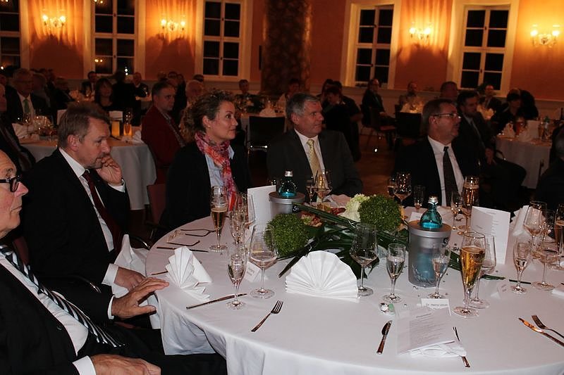 WAGO- Stiftung ehrt die 13 besten Auszubildenden