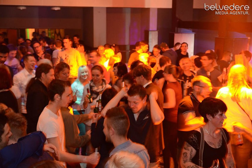 Party im Jugenclubhaus