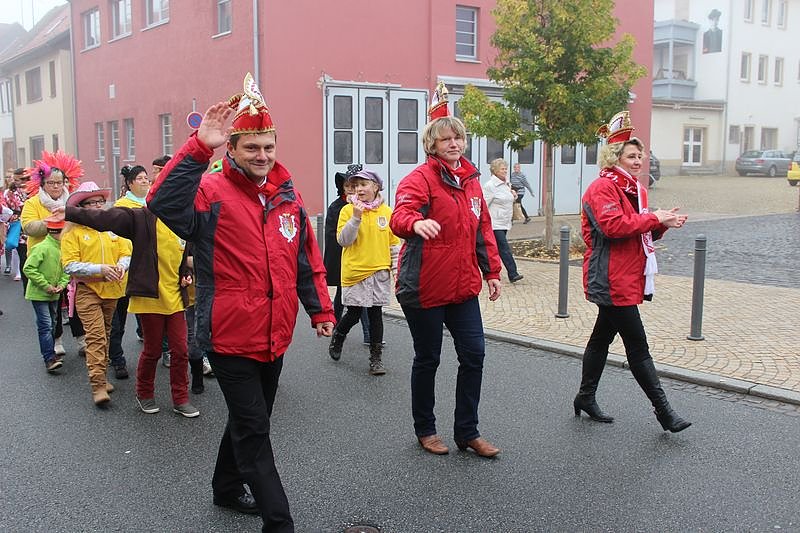 Rathaus wieder in Narrenhand