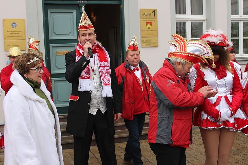 Rathaus wieder in Narrenhand