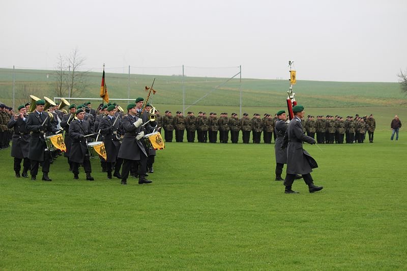 Neuer Lehrgang in Oberspier vereidigt
