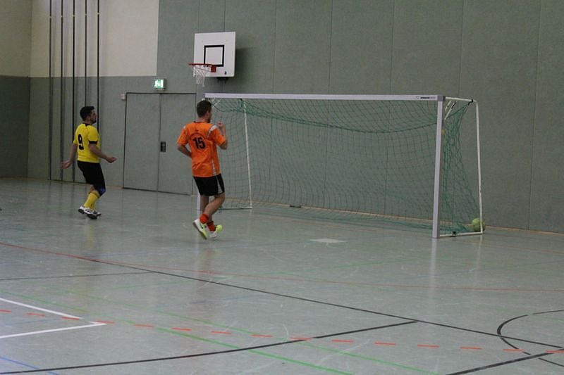 Cup- Verteidiger setzte sich durch