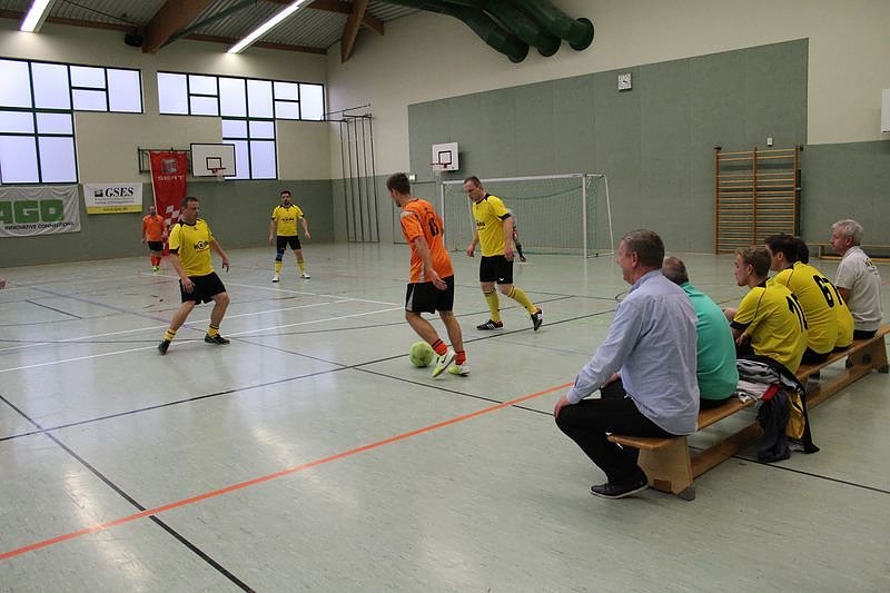 Cup- Verteidiger setzte sich durch